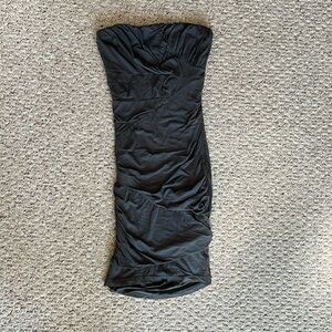 Velvet by Graham and Spencer Body Con Strapless Mini Dress Sz S Petite